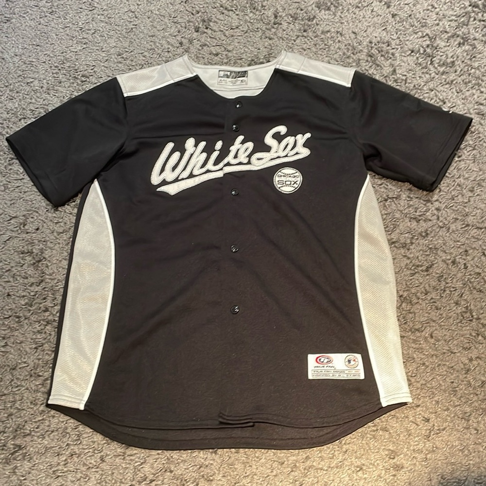 Vintage white Sox jersey